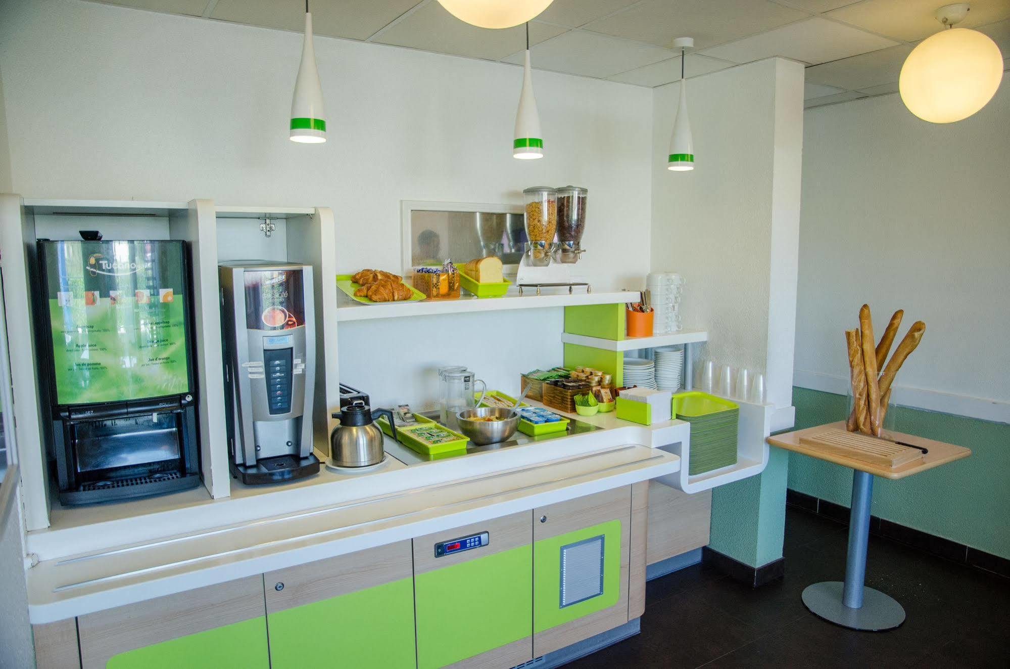 Ibis Budget Aeroport Le Bourget Garonor Le Blanc-Mesnil Exterior photo
